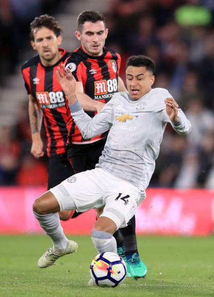 在这条巨流 在这条巨流